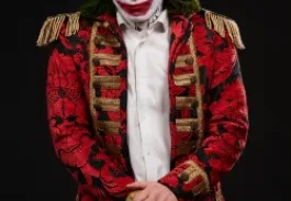 Formation Make-up Artist