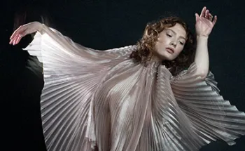 lauren-spitznagel-anna-tytarenko-i-carolane-richard-2